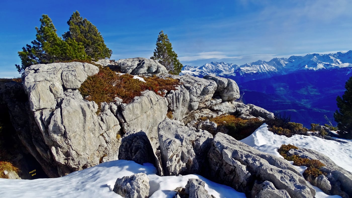 col de l'Alpe et sa croix randonnée massif de la Chartreuse