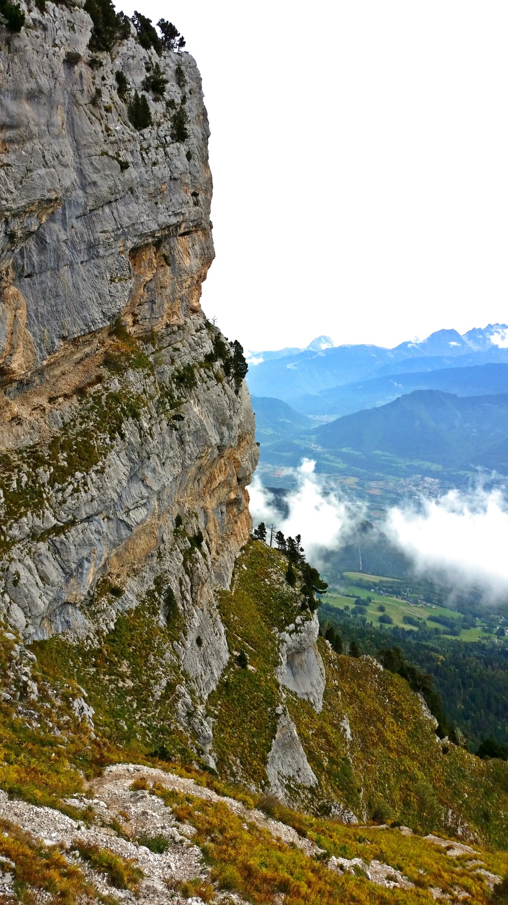 randonnée au Pas de Rocheplane et son monolithe   massif de la Chartreuse