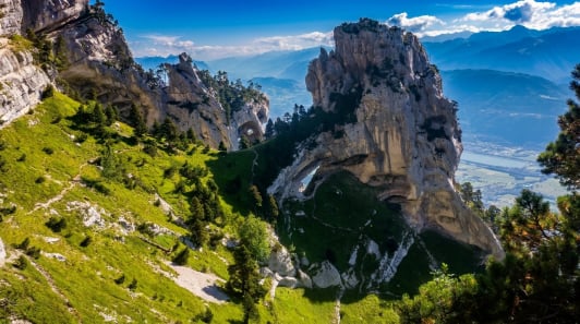La Tour Percée ou Tour Isabelle massif de la Chartreuse