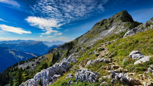 le sommet du Grand Som randonnée dans le massif de la Chartreuse France
