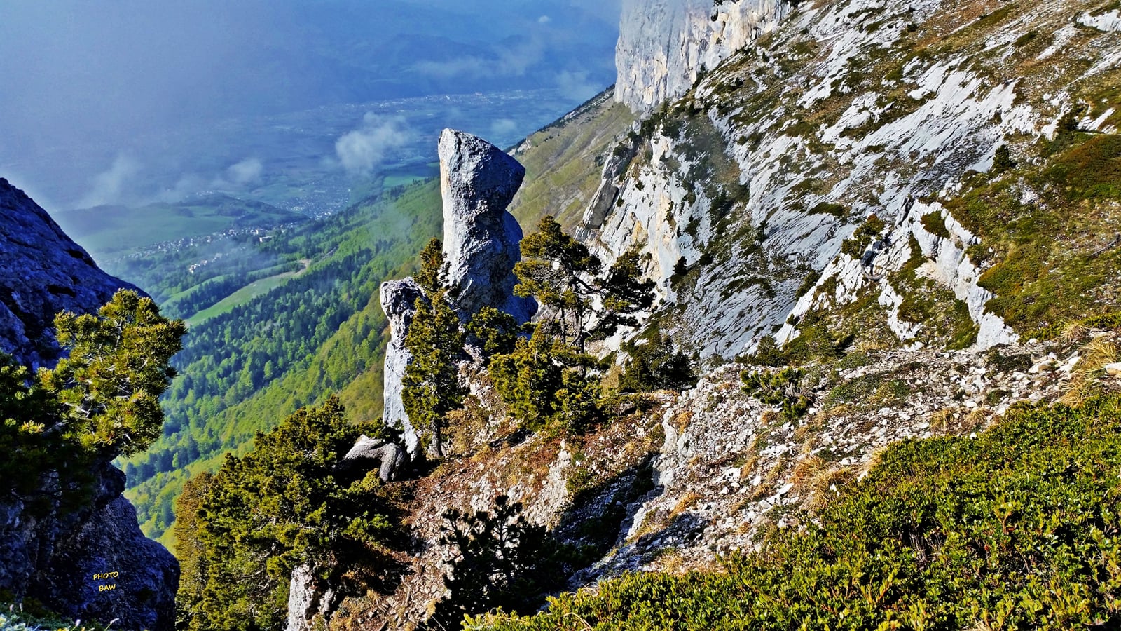 Le monolithe du pas de Rocheplane randonnée massif Chartreuse