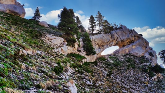 Le Pas de  Montbrun randonnée dans le massif de la Chartreuse France
