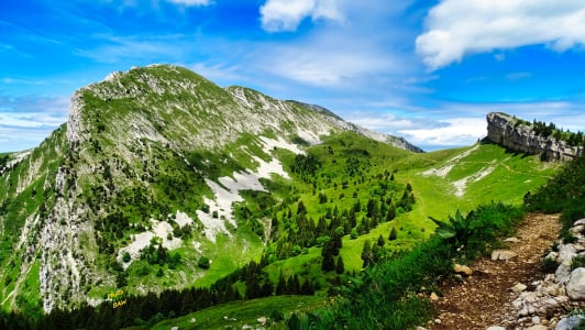 Le sommet de la Grande Sure randonnée dans le massif de la Chartreuse France